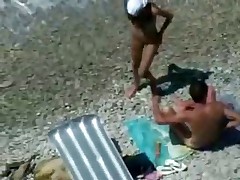 Sexy teenagers fuck on the shore